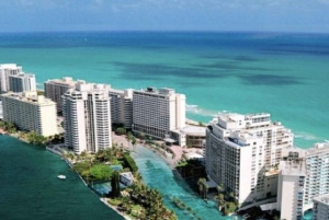 Miami: Private Scenic Airplane Tour