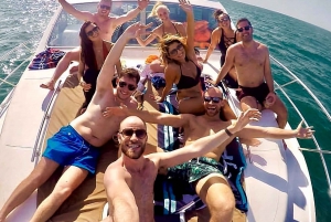 Miami: Private Yacht Tour with Champagne & Amenities