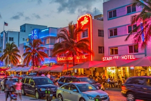 Miami: Open-top Bus Sightseeing Night Tour with Live Guide