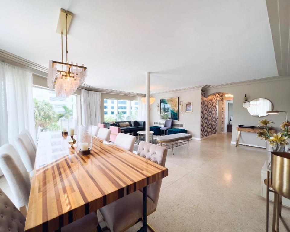 The North Beach Hotel