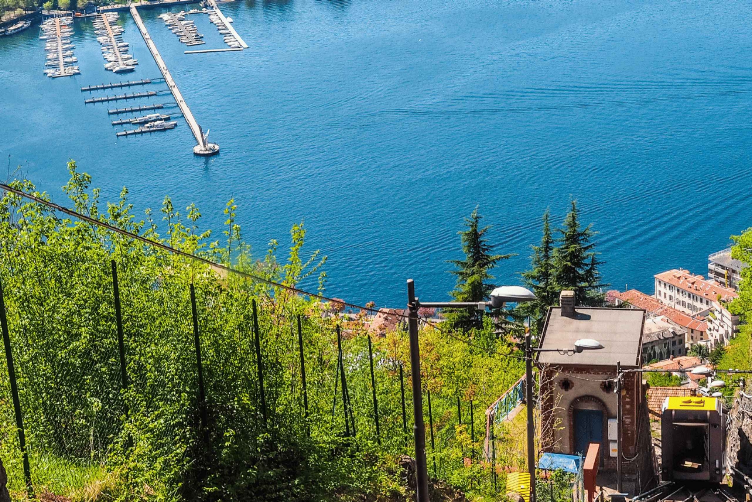 Depuis Milan : Excursion d'une journée à Varenna et à la croisière sur le lac de Côme