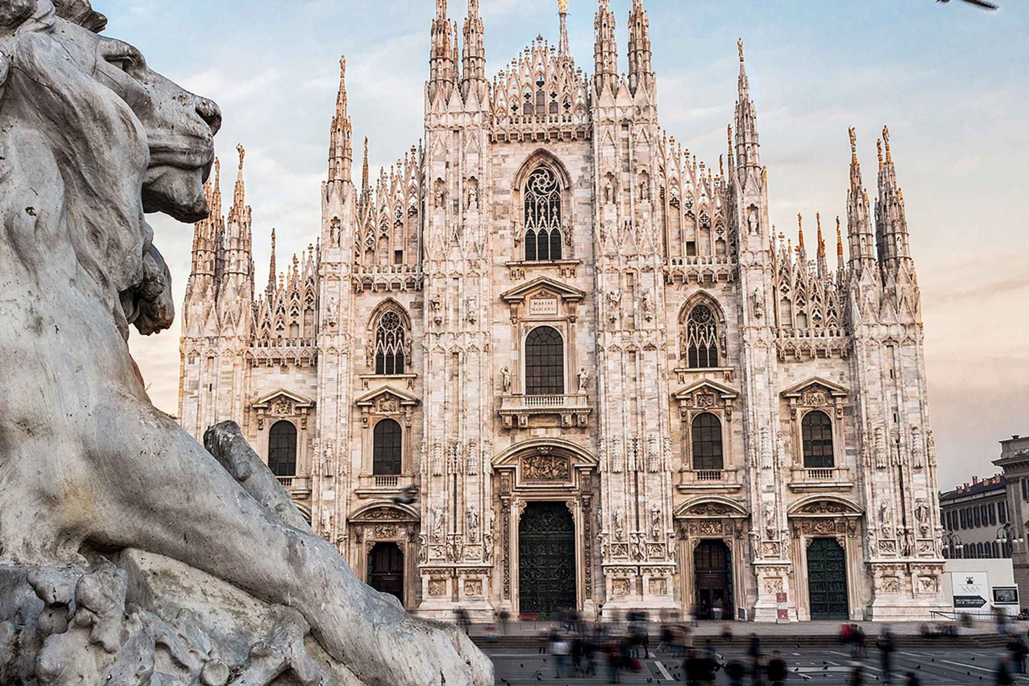 Milano: Biglietto d'ingresso al Duomo e tour sul tetto