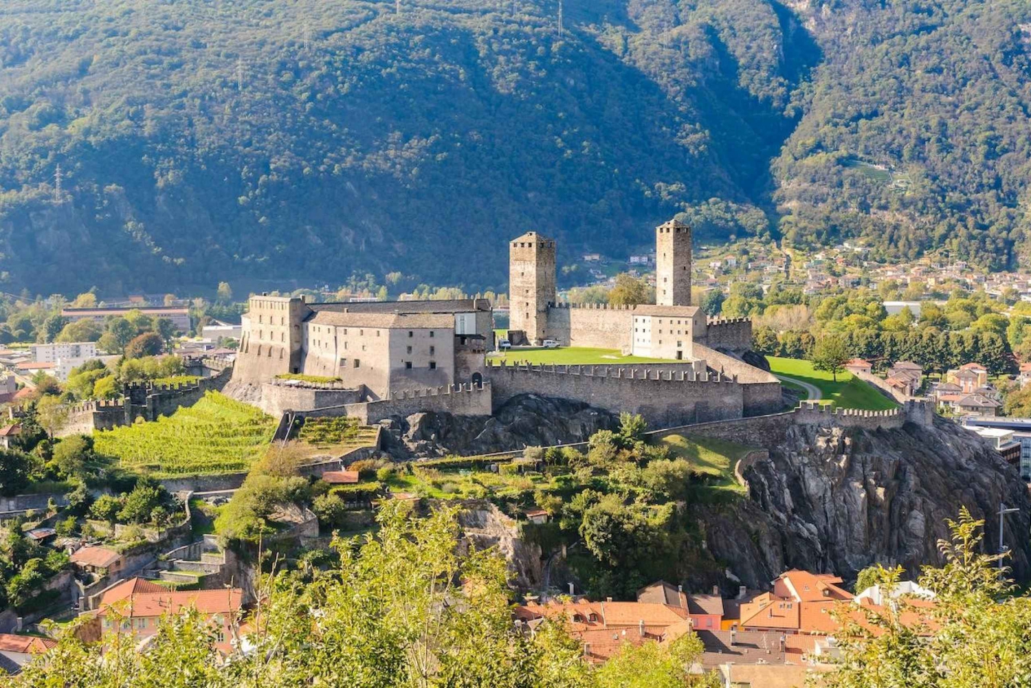Z Mediolanu: Lugano, Bellinzona i wycieczka do fabryki czekolady