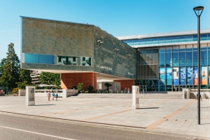 From Milan: Lake Como, Bellagio, Lugano Day Trip with Cruise