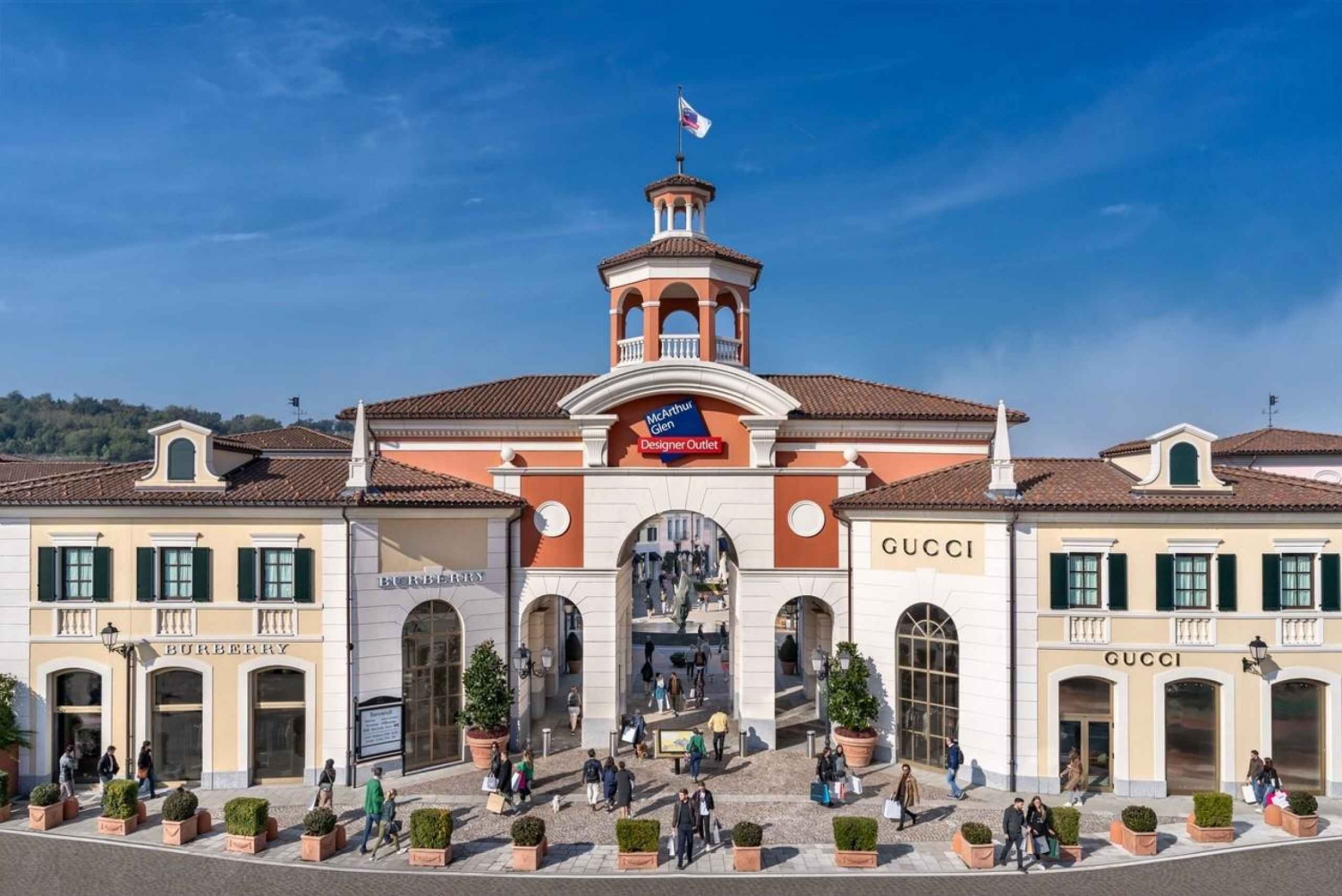Дизайнерский аутлет McArthurGlen Serravalle: трансфер из Милана
