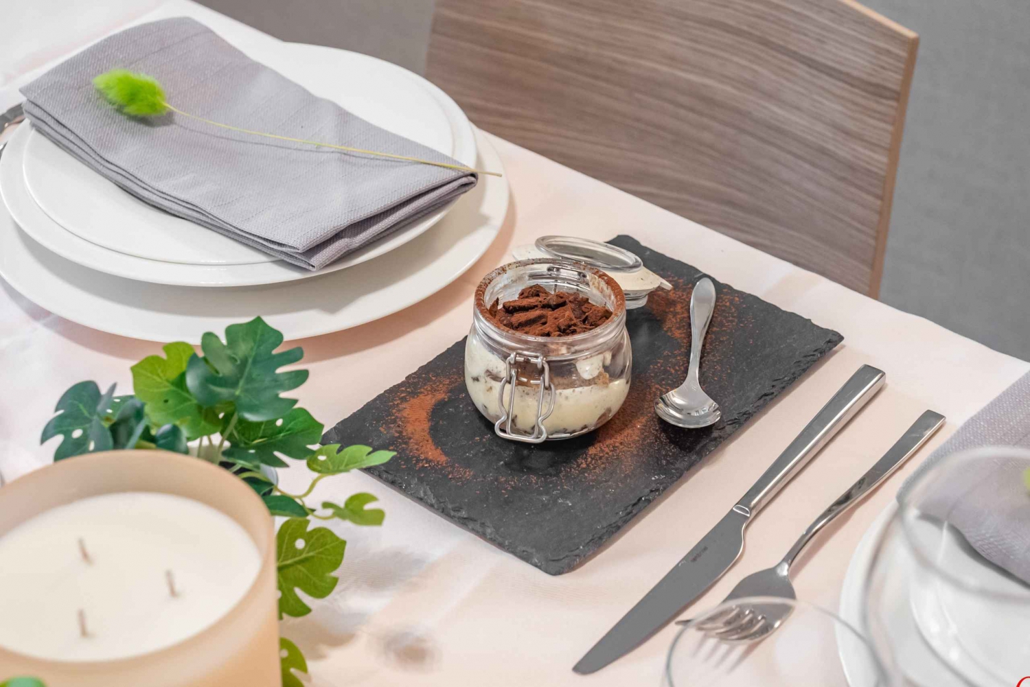 Cours de cuisine privé et dégustation de vins avec un sommelier