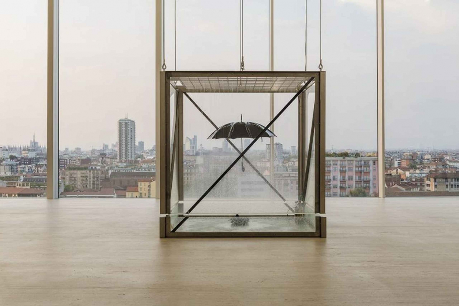 Milan: Private Tour - Duomo, Gelato Tasting & Prada Museum