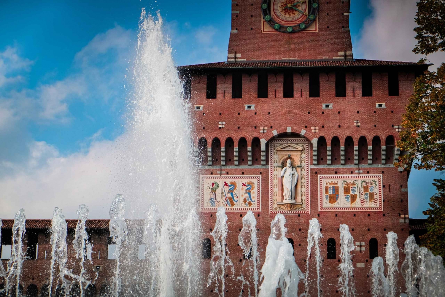 Milano: tour privato a piedi del Castello Sforzesco e del Parco Sempione