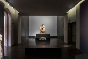 スフォルツァ城ガイド付きツアー : ミケランジェロのピエタ ロンダニーニ