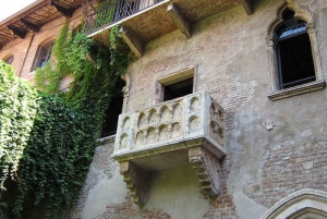 Verona & Lake Garda Day Trip from Milan