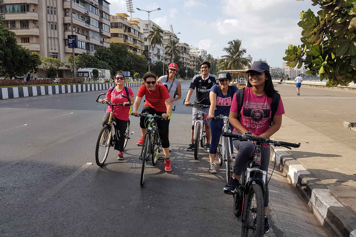 Mumbai: fietstocht in de vroege ochtend
