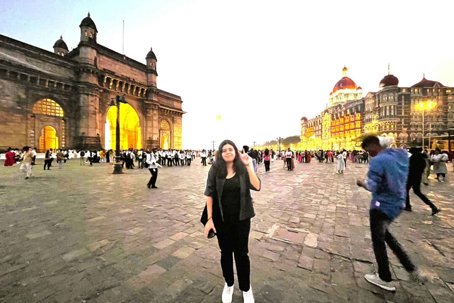 Mumbaj nocą: wycieczka prywatna po kultowych zabytkach w blasku świateł