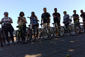 Mumbai: Morning Bicycle Tour