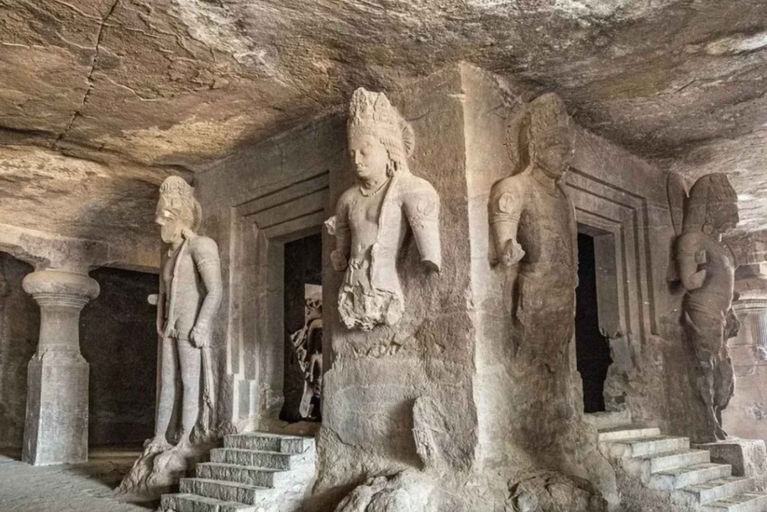 Privat omvisning i Elephanta-grottene og byomvisning i Mumbai