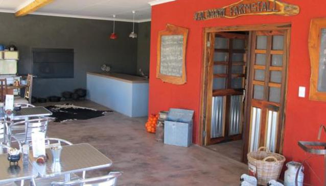Kalahari Farmstall & Chalets
