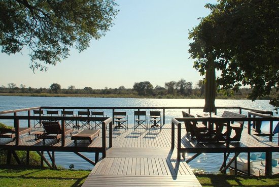 Ndhovu Safari Lodge