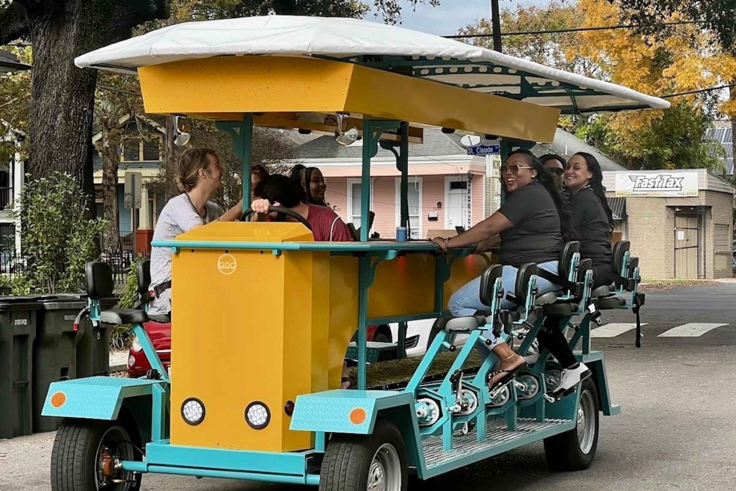 Festa irlandesa no Canal, passeio de bicicleta e bar