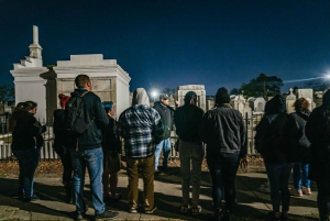 New Orleans: Cemetery Bus Tour At Dark with Exclusive Access