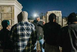 New Orleans: Cemetery Bus Tour At Dark with Exclusive Access