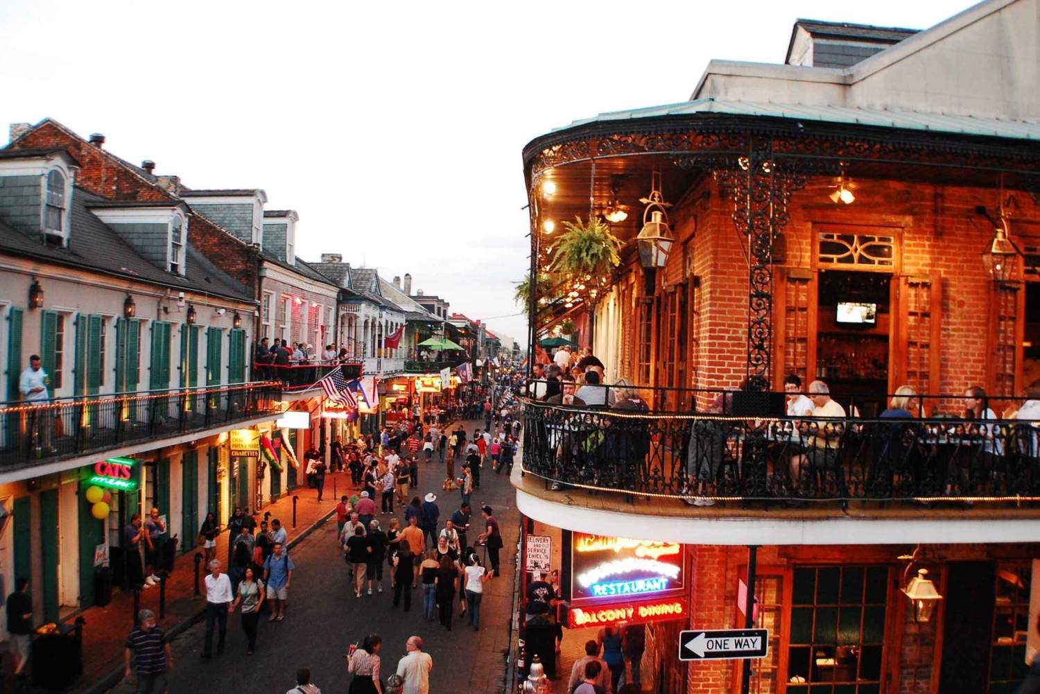 Panoramica privata di New Orleans: con drink e souvenir