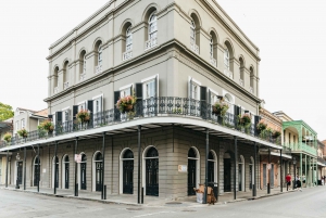 New Orleans: Ghosts, Vampires, & Voodoo French Quarter Tour
