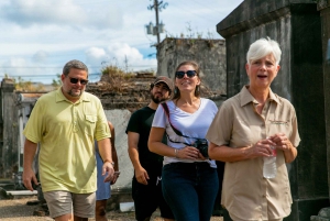 New Orleans: Walking Tour Inside St. Louis Cemetery No. 1