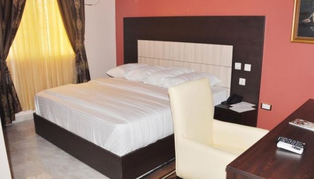 Meritz Hotels & Suites