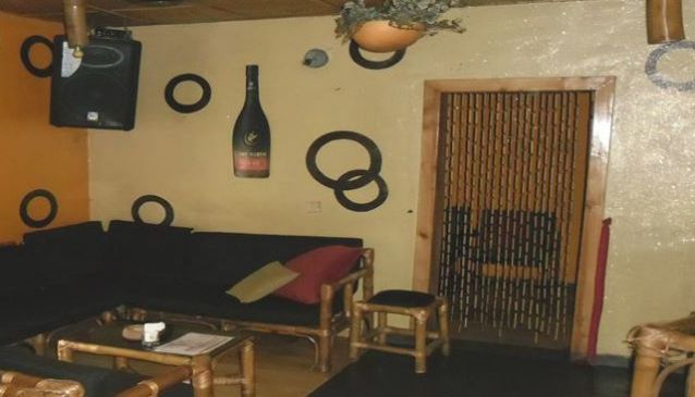 Natives Restaurant & Lounge