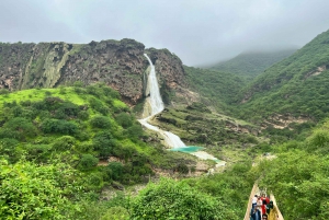 East Salalah: Wadi Darbat Waterfall, Mountain Safari Tour