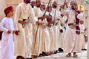 Z Muscat: całodniowa wycieczka do Nizwa Jabal Akhdar Birkat Al Moz