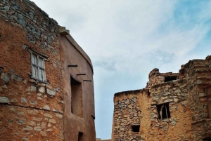 Au départ de Mascate : journée complète à Nizwa-Misfat Al Abriyeen-Al Hamra