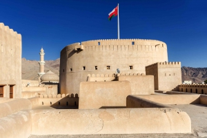 From Muscat: Nizwa & Al Hamra Guided Historical Tour