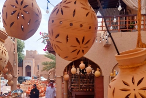 From Muscat: Nizwa & Al Hamra Guided Historical Tour