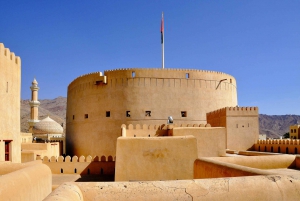 Z Maskatu: Nizwa i Al Hamra z Jebel Shams Night Stay