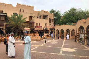 Dia inteiro no Mercado e Forte de Nizwa - Castelo de Jabreen - Forte de Bahla