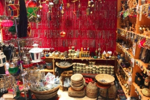 Au départ de Mascate : journée complète à Nizwa-Misfat Al Abriyeen-Al Hamra