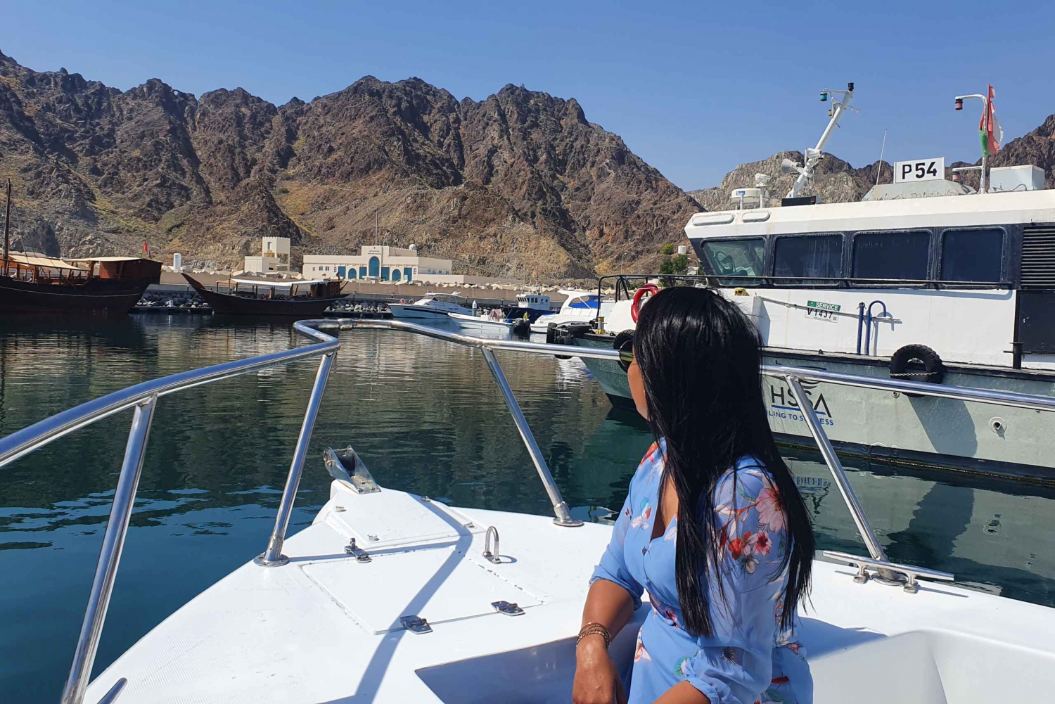 Tour della città di Muscat in auto privata e con guida