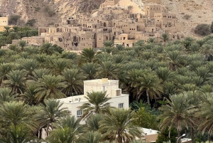 Muscat: avventura in 4x4 attraverso Jebel Akhdar e Nizwa