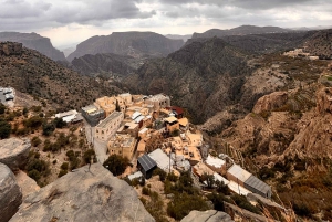 Muscat: avventura in 4x4 attraverso Jebel Akhdar e Nizwa