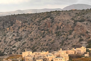 Muscat: avventura in 4x4 attraverso Jebel Akhdar e Nizwa