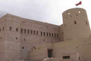 Muscat: Full-Day Nizwa Tour with Audio Guiding