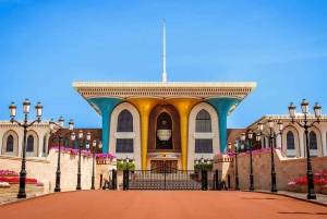 Omã: passeio privado pela cidade de Mascate com transporte de ida e volta