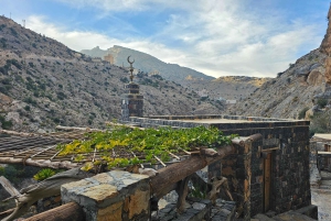 Muscat: Nizwa og Al Jabal Al Akhdar Privat tur med frokost