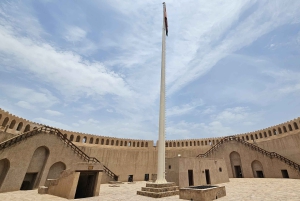 Muscat: Nizwa og Al Jabal Al Akhdar Privat tur med frokost