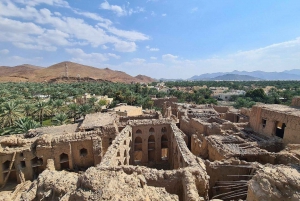 Amouage & Nizwa Full-Day Tour: Fort, Souq & Barakat Al Mouz