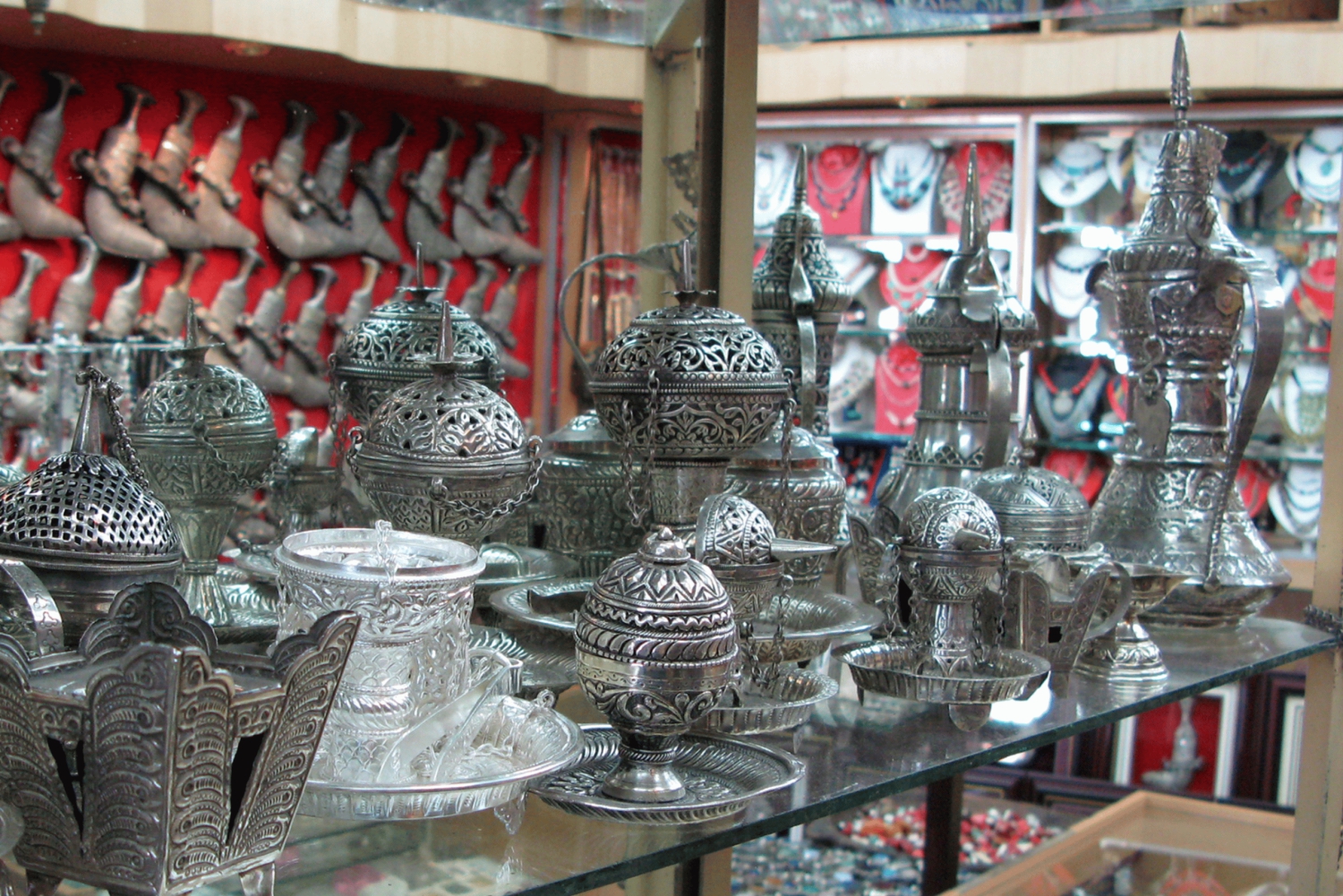 Muscat Marvels: Luxuriöse Tour mit anpassbarer Route