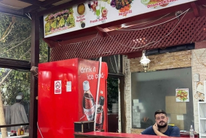 Mascate: tour dello shawarma con guida locale e pick-up