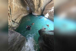Muscat: Wadi Shab, Fins Beach, & Bimmah Sinkhole Tour