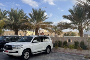 Oman: 4 päivän Wadi, Sur, aavikko, Nizwa ja Muscat -kiertue