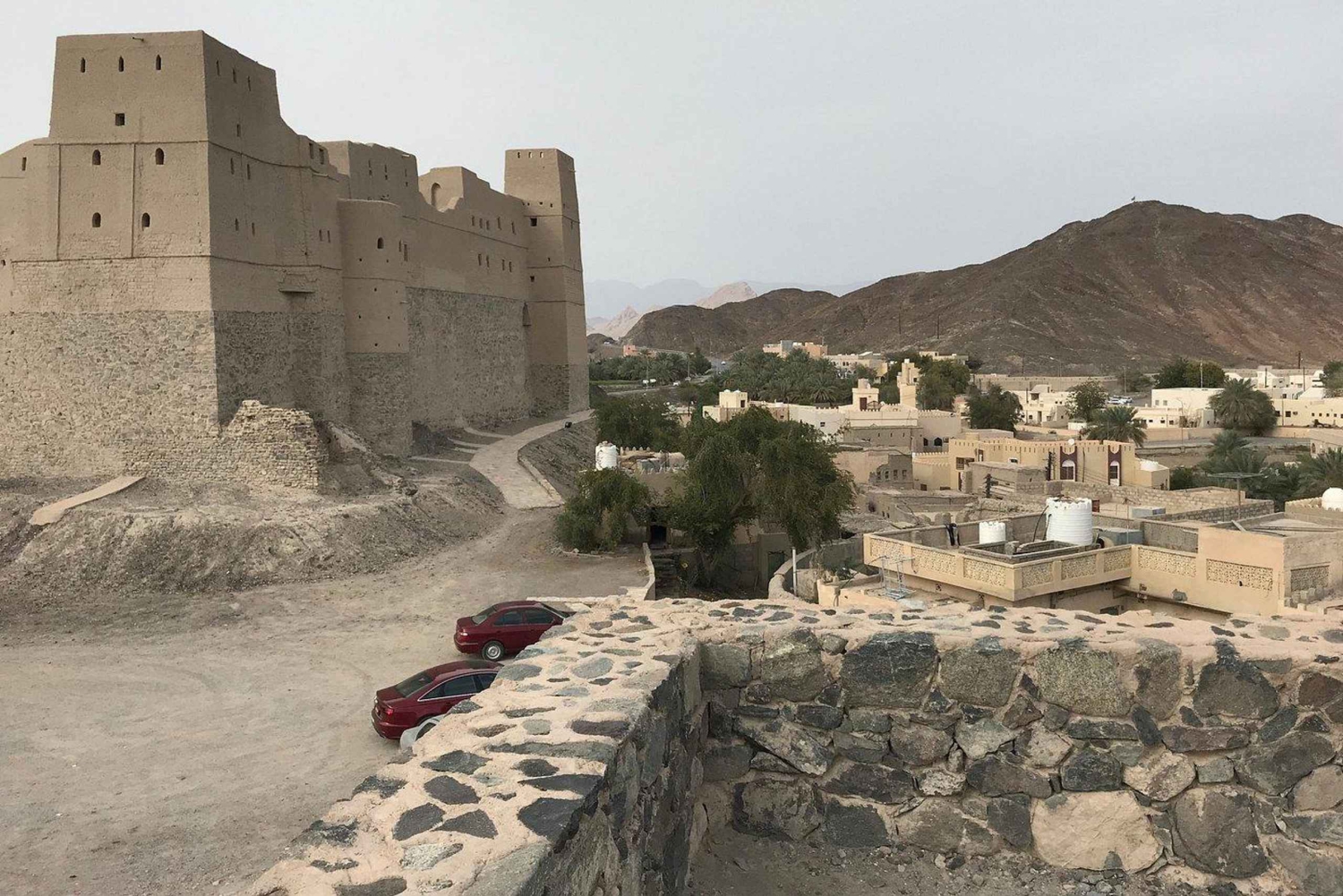 Oman: 5-dniowa wycieczka pełna przygód z fortami, targami i górami